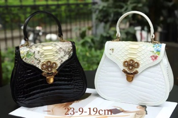 Felikiss brand handbag